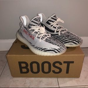 Men’s Adidas Yeezy ‘Zebra’ Size 11